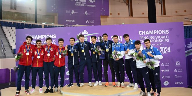 في ختام المنافسات التي أقيمت في الرياض أمريكا تودع بطولة العالم للمبارزة بـ 4 ذهبيات الصبان يسلّم الصين علم النسخة 2025