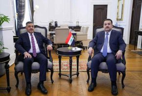 هشام السهيل يلتقي دولة رئيس مجلس الوزراء لبحث مستجدات الشأن العام والقضايا الخدمية