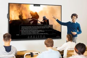 تُعزز إل جي ريادتها في مجال تكنولوجيا التعليم بمجموعة موسعة من شاشات إل جي كريت بورد تُقدم أحدث شاشات إل جي كريت بورد المُدعمة بالذكاء الاصطناعي تجربة تعليمية أكثر ذكاءً وشمولية من خلال حلول تعليمية متخصصة.