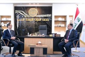 الزبيدي يستقبل سفير كوريا الجنوبية الجديد ويبحثان آفاق التعاون العلمي والأكاديمي