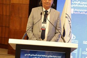 حسن علي الدغاري.. يحث على توسيع دعم المركزي للمصارف