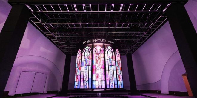 يُبرز التركيب الحركي بتقنية OLED رؤية (LG) لمستقبل تكنولوجيا العرض الغامرة يُبرز التركيب الحركي بتقنية OLED رؤية (LG) لمستقبل تكنولوجيا العرض الغامرة