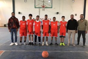 ضمن بطولة كأس المدير العام لتربية البصرة لكرة السلة المصغّرة (3×3) – المرحلة المتوسطة المباراة الثانية – يوم الأحد 21/12/2025 – الساعة العاشرة صباحًا