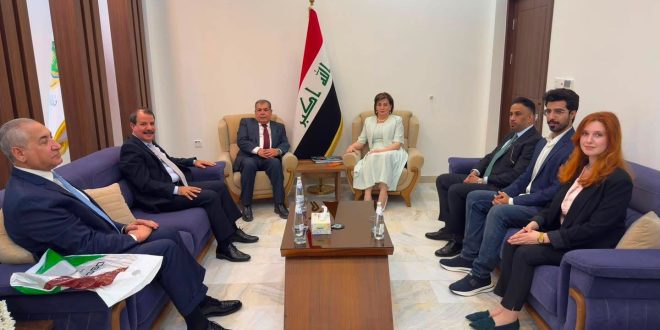 مركز بغداد للطاقة المتجددة يبحث مع وزيرة البيئة تعزيز الشراكة لدعم الاقتصاد الأخضر والتنمية المستدامة مركز بغداد للطاقة المتجددة يبحث مع وزيرة البيئة تعزيز الشراكة لدعم الاقتصاد الأخضر والتنمية المستدامة